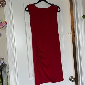 Classy red pencil dress with shoulder and waist detailing